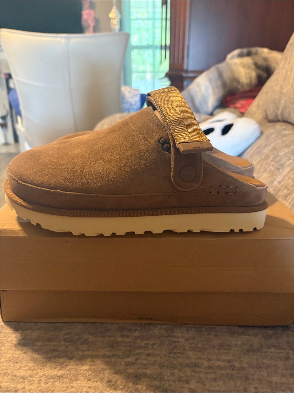Ugg golden star